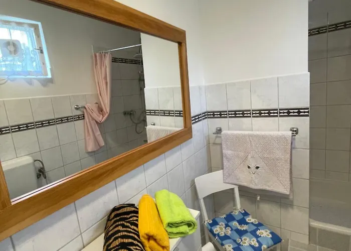 Stupa-rezi-tatika-haz Apartamento *