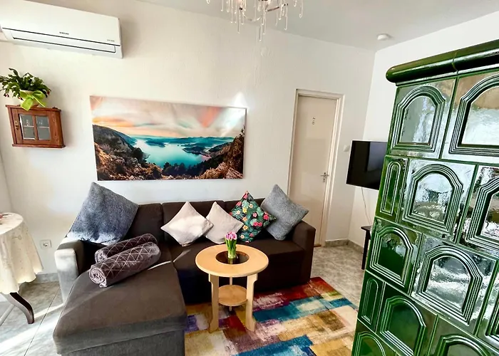 Stupa-rezi-tatika-haz Apartamento Zalaszanto